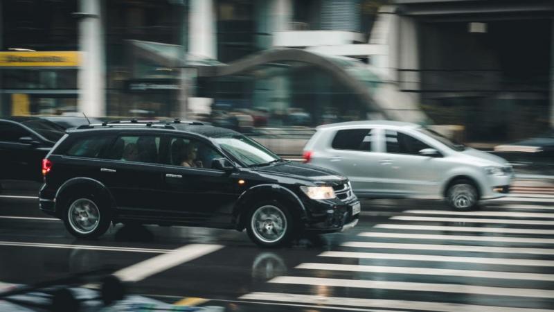 Valor blindagem carro é um investimento essencial para segurança. Descubra os fatores que influenciam o preço e como escolher a melhor opção.